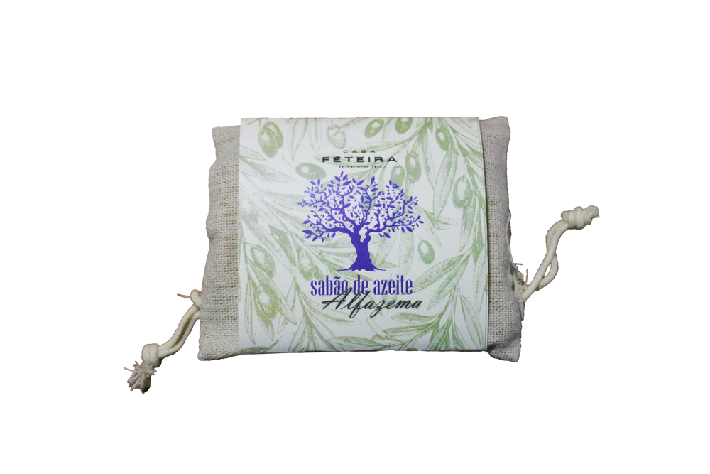 Sabonete perfumado de azeite em saco de pano